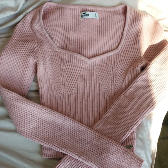 Super soft and cozy Hollister bustier style long sleeve pink crop top size small - Picture 5 of 5